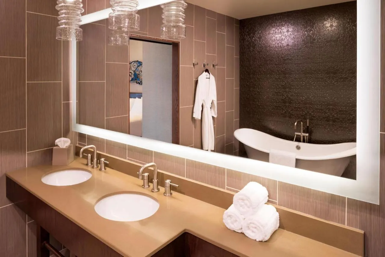 The Westin Nashville 4*,