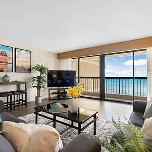 Spacious Waikiki 2br-ocean View-free Parking Apartment Honolulu